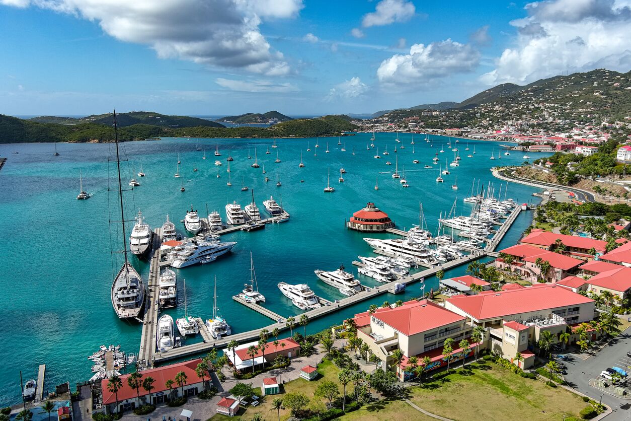 US Virgin Islands Honeymoon - 13 Best Resorts & Travel Guide : honeymoons .com